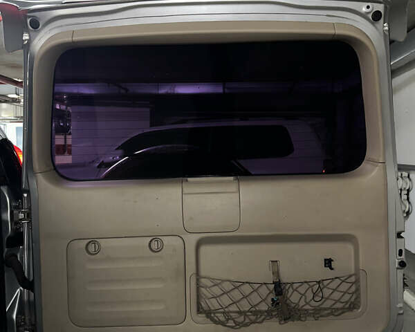 Серый Тойота Ленд Крузер Прадо, объемом двигателя 3.96 л и пробегом 250 тыс. км за 14000 $, фото 27 на Automoto.ua