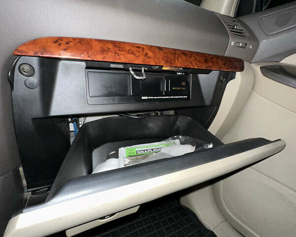 Серый Тойота Ленд Крузер Прадо, объемом двигателя 3.96 л и пробегом 250 тыс. км за 14000 $, фото 47 на Automoto.ua