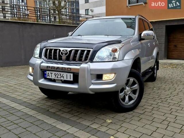 Серый Тойота Ленд Крузер Прадо, объемом двигателя 2.69 л и пробегом 327 тыс. км за 12950 $, фото 1 на Automoto.ua