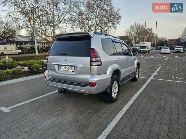 Серый Тойота Ленд Крузер Прадо, объемом двигателя 3 л и пробегом 286 тыс. км за 16000 $, фото 7 на Automoto.ua