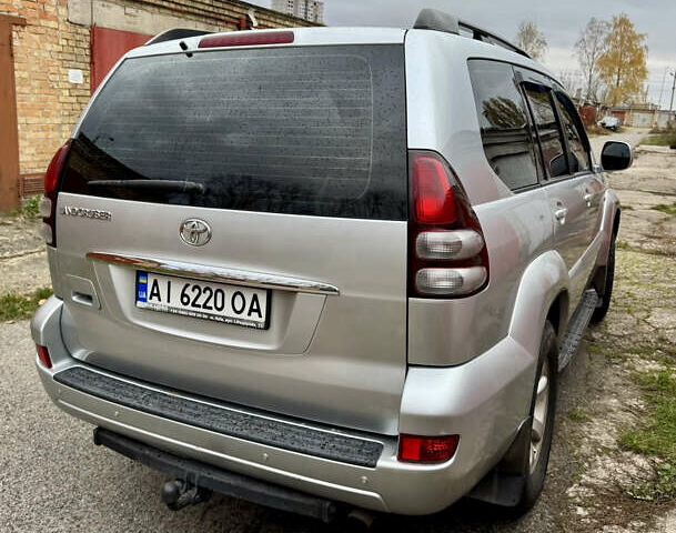 Сірий Тойота Ленд Крузер Прадо, об'ємом двигуна 3.96 л та пробігом 335 тис. км за 14200 $, фото 2 на Automoto.ua