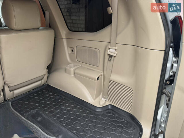 Сірий Тойота Ленд Крузер Прадо, об'ємом двигуна 3.96 л та пробігом 335 тис. км за 14200 $, фото 21 на Automoto.ua