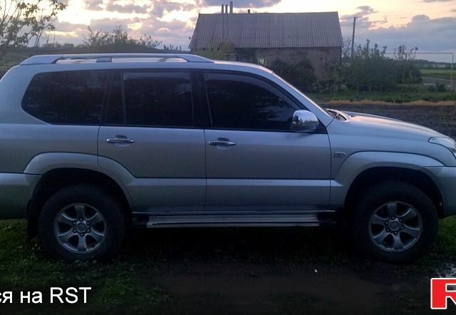 Серый Тойота Ленд Крузер Прадо, объемом двигателя 3 л и пробегом 320 тыс. км за 13000 $, фото 7 на Automoto.ua