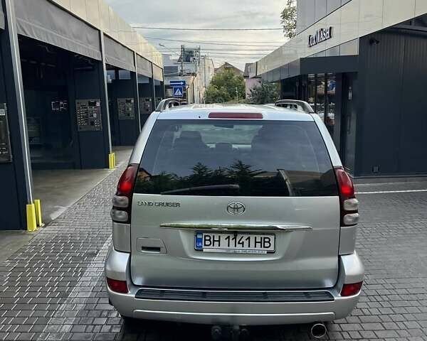 Сірий Тойота Ленд Крузер Прадо, об'ємом двигуна 3.96 л та пробігом 300 тис. км за 14500 $, фото 5 на Automoto.ua