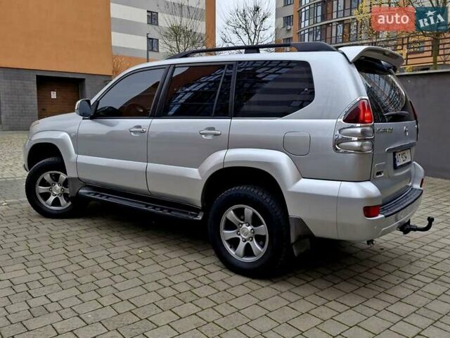 Серый Тойота Ленд Крузер Прадо, объемом двигателя 2.69 л и пробегом 327 тыс. км за 12950 $, фото 12 на Automoto.ua