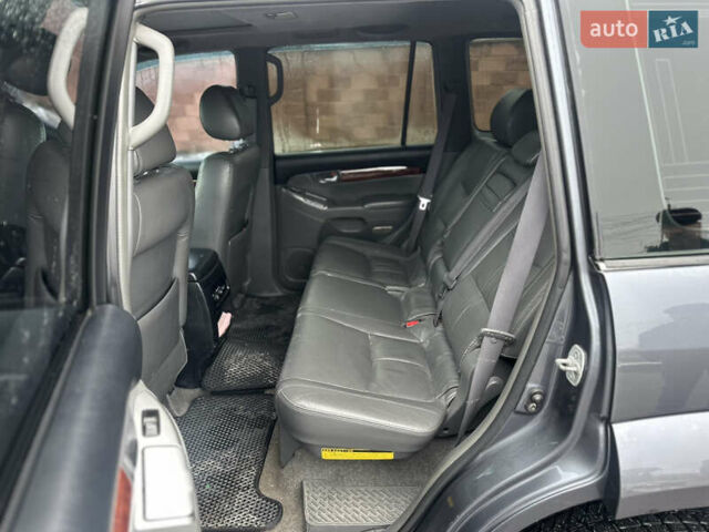 Серый Тойота Ленд Крузер Прадо, объемом двигателя 2.98 л и пробегом 524 тыс. км за 16000 $, фото 16 на Automoto.ua