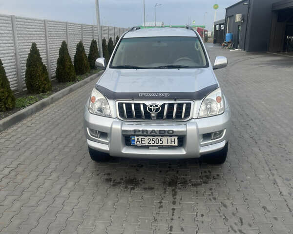 Серый Тойота Ленд Крузер Прадо, объемом двигателя 2.7 л и пробегом 149 тыс. км за 12800 $, фото 3 на Automoto.ua