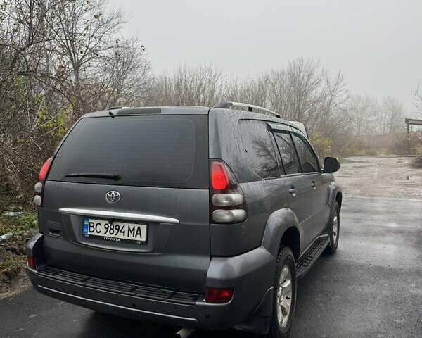 Серый Тойота Ленд Крузер Прадо, объемом двигателя 4 л и пробегом 378 тыс. км за 11999 $, фото 11 на Automoto.ua