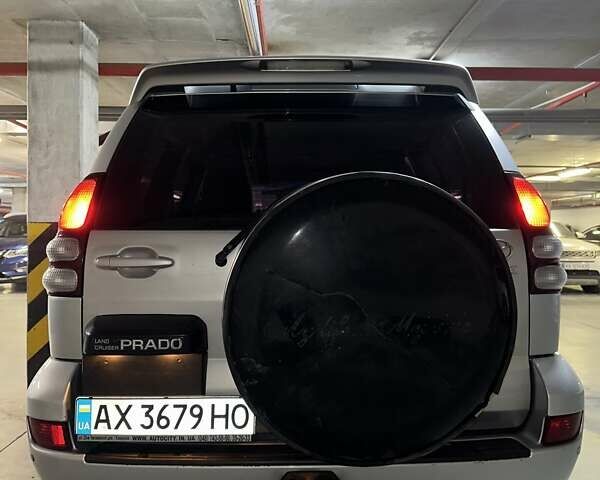 Серый Тойота Ленд Крузер Прадо, объемом двигателя 3.96 л и пробегом 250 тыс. км за 14000 $, фото 4 на Automoto.ua