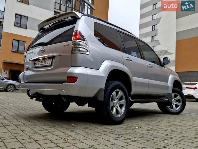 Серый Тойота Ленд Крузер Прадо, объемом двигателя 2.69 л и пробегом 327 тыс. км за 12950 $, фото 27 на Automoto.ua