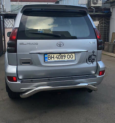 Серый Тойота Ленд Крузер Прадо, объемом двигателя 3.96 л и пробегом 235 тыс. км за 13500 $, фото 4 на Automoto.ua