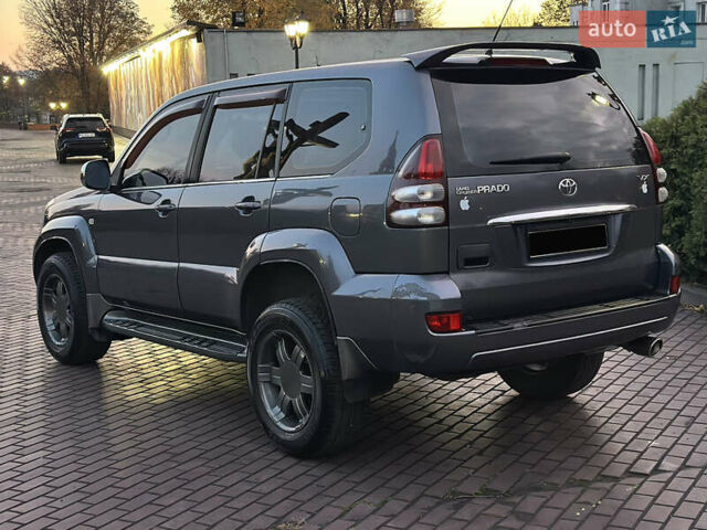 Серый Тойота Ленд Крузер Прадо, объемом двигателя 4 л и пробегом 393 тыс. км за 13999 $, фото 13 на Automoto.ua