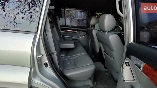Сірий Тойота Ленд Крузер Прадо, об'ємом двигуна 4 л та пробігом 164 тис. км за 14700 $, фото 18 на Automoto.ua