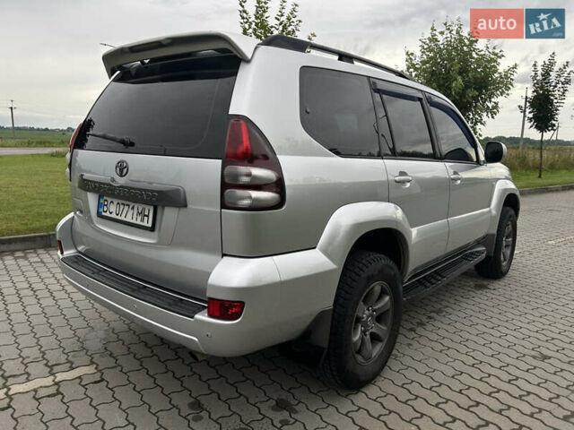 Сірий Тойота Ленд Крузер Прадо, об'ємом двигуна 3.96 л та пробігом 460 тис. км за 15300 $, фото 3 на Automoto.ua
