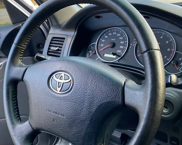 Сірий Тойота Ленд Крузер Прадо, об'ємом двигуна 2.7 л та пробігом 246 тис. км за 11000 $, фото 43 на Automoto.ua