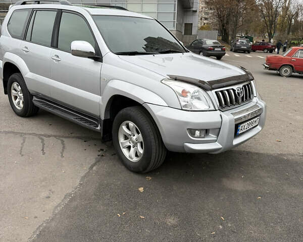 Серый Тойота Ленд Крузер Прадо, объемом двигателя 3.96 л и пробегом 147 тыс. км за 20500 $, фото 5 на Automoto.ua