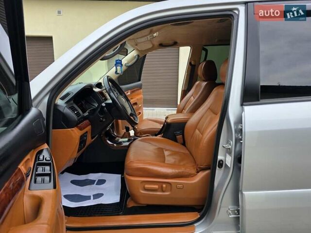 Тойота Ленд Крузер Прадо 2006 в Хмельницком на Automoto.ua Серый Тойота Ленд Крузер Прадо, объемом двигателя 4 л и пробегом 254 тыс. км за 12999 $, фото 74 на Automoto.ua