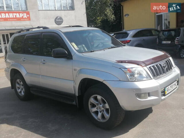 Серый Тойота Ленд Крузер Прадо, объемом двигателя 4 л и пробегом 283 тыс. км за 11500 $, фото 1 на Automoto.ua