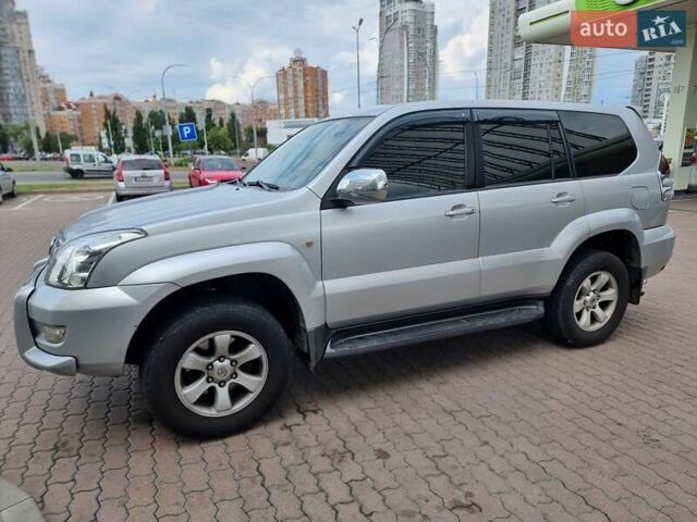 Сірий Тойота Ленд Крузер Прадо, об'ємом двигуна 2.69 л та пробігом 299 тис. км за 12200 $, фото 3 на Automoto.ua