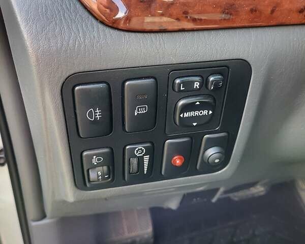 Сірий Тойота Ленд Крузер Прадо, об'ємом двигуна 4 л та пробігом 368 тис. км за 14999 $, фото 13 на Automoto.ua