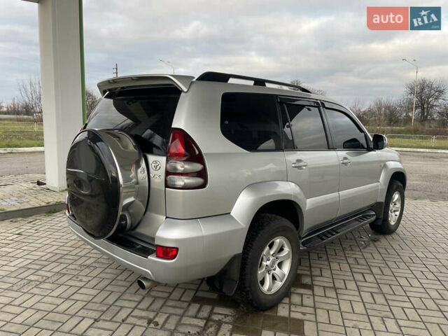Серый Тойота Ленд Крузер Прадо, объемом двигателя 4 л и пробегом 198 тыс. км за 11500 $, фото 11 на Automoto.ua