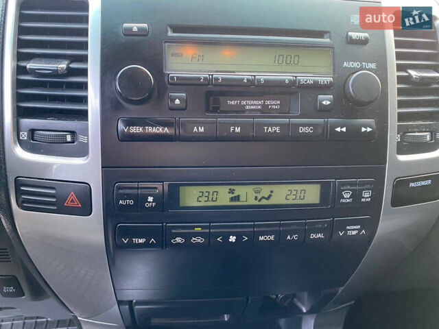 Сірий Тойота Ленд Крузер Прадо, об'ємом двигуна 2.7 л та пробігом 246 тис. км за 11000 $, фото 45 на Automoto.ua