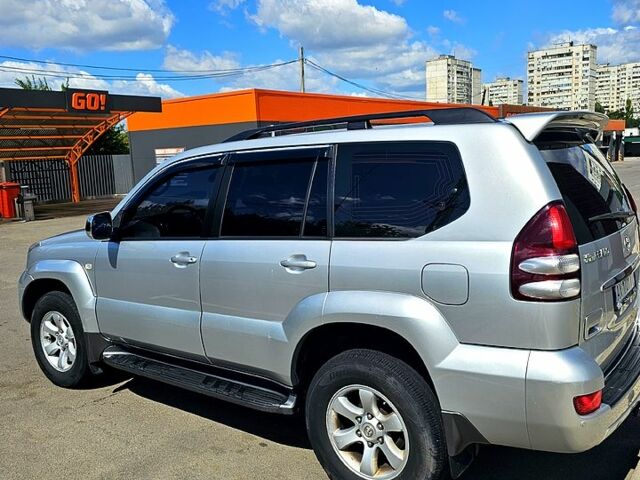 Сірий Тойота Ленд Крузер Прадо, об'ємом двигуна 4 л та пробігом 278 тис. км за 16500 $, фото 2 на Automoto.ua