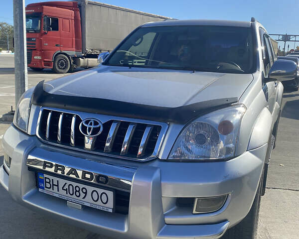 Серый Тойота Ленд Крузер Прадо, объемом двигателя 3.96 л и пробегом 235 тыс. км за 13500 $, фото 11 на Automoto.ua
