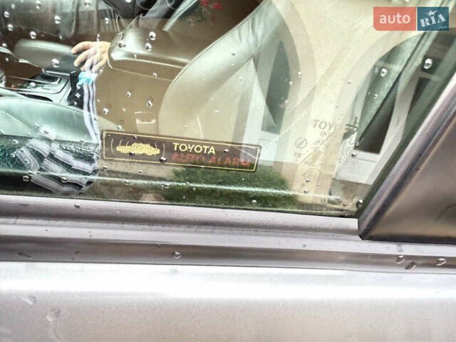 Сірий Тойота Ленд Крузер Прадо, об'ємом двигуна 2.98 л та пробігом 312 тис. км за 19700 $, фото 31 на Automoto.ua