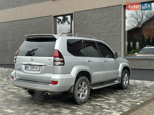 Серый Тойота Ленд Крузер Прадо, объемом двигателя 2.7 л и пробегом 340 тыс. км за 11700 $, фото 8 на Automoto.ua