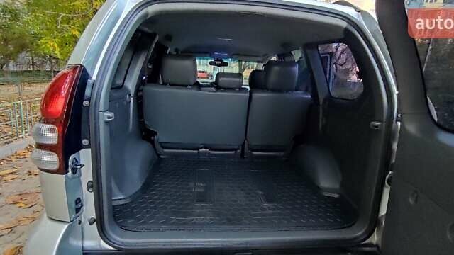 Сірий Тойота Ленд Крузер Прадо, об'ємом двигуна 4 л та пробігом 164 тис. км за 14700 $, фото 21 на Automoto.ua