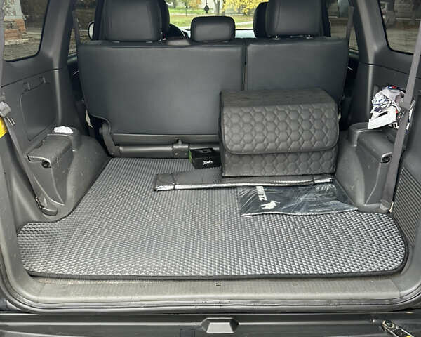 Сірий Тойота Ленд Крузер Прадо, об'ємом двигуна 4 л та пробігом 291 тис. км за 15600 $, фото 12 на Automoto.ua