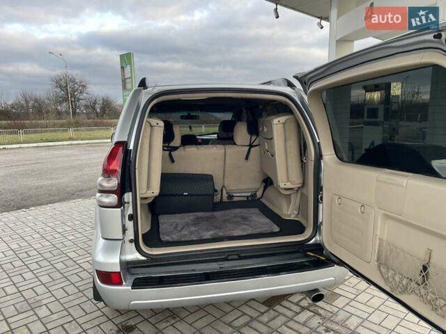 Серый Тойота Ленд Крузер Прадо, объемом двигателя 4 л и пробегом 198 тыс. км за 11500 $, фото 19 на Automoto.ua