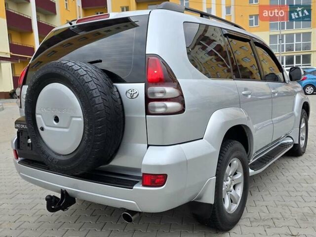 Тойота Ленд Крузер Прадо 2006 в Хмельницком на Automoto.ua Серый Тойота Ленд Крузер Прадо, объемом двигателя 4 л и пробегом 254 тыс. км за 12999 $, фото 13 на Automoto.ua