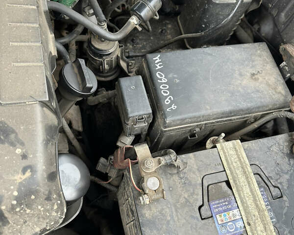 Сірий Тойота Ленд Крузер Прадо, об'ємом двигуна 4 л та пробігом 291 тис. км за 15600 $, фото 17 на Automoto.ua