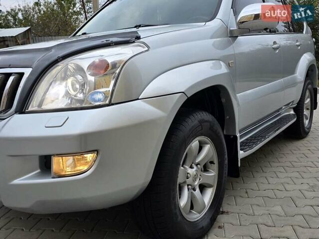 Тойота Ленд Крузер Прадо 2006 в Хмельницком на Automoto.ua Серый Тойота Ленд Крузер Прадо, объемом двигателя 4 л и пробегом 254 тыс. км за 12999 $, фото 54 на Automoto.ua