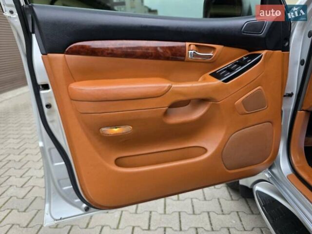 Тойота Ленд Крузер Прадо 2006 в Хмельницком на Automoto.ua Серый Тойота Ленд Крузер Прадо, объемом двигателя 4 л и пробегом 254 тыс. км за 12999 $, фото 77 на Automoto.ua