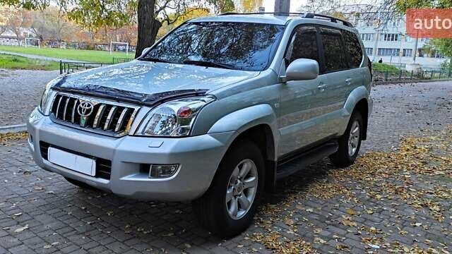 Сірий Тойота Ленд Крузер Прадо, об'ємом двигуна 4 л та пробігом 164 тис. км за 14700 $, фото 1 на Automoto.ua