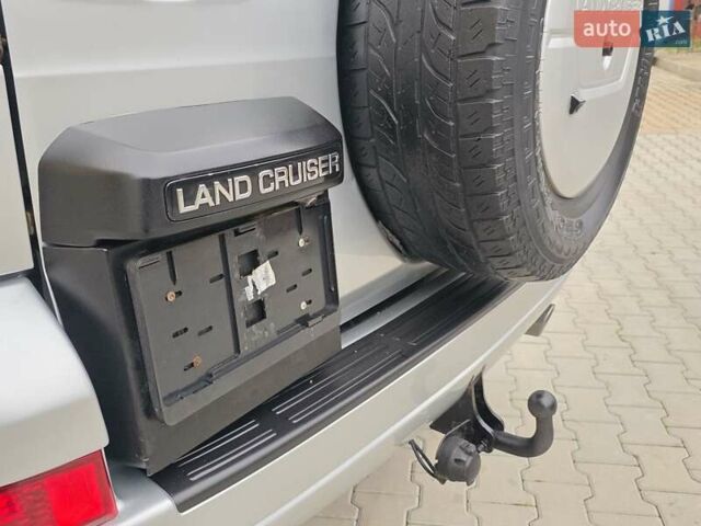 Тойота Ленд Крузер Прадо 2006 в Хмельницком на Automoto.ua Серый Тойота Ленд Крузер Прадо, объемом двигателя 4 л и пробегом 254 тыс. км за 12999 $, фото 47 на Automoto.ua