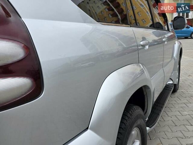 Тойота Ленд Крузер Прадо 2006 в Хмельницком на Automoto.ua Серый Тойота Ленд Крузер Прадо, объемом двигателя 4 л и пробегом 254 тыс. км за 12999 $, фото 35 на Automoto.ua
