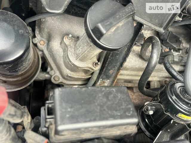 Серый Тойота Ленд Крузер Прадо, объемом двигателя 3.96 л и пробегом 253 тыс. км за 17500 $, фото 3 на Automoto.ua