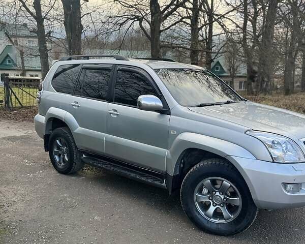 Серый Тойота Ленд Крузер Прадо, объемом двигателя 2.7 л и пробегом 260 тыс. км за 11300 $, фото 8 на Automoto.ua