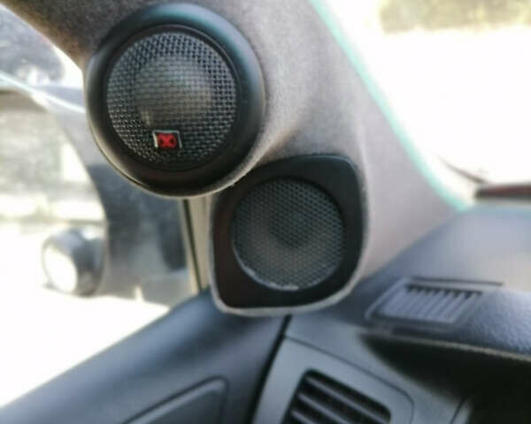 Серый Тойота Ленд Крузер Прадо, объемом двигателя 4 л и пробегом 283 тыс. км за 11500 $, фото 21 на Automoto.ua