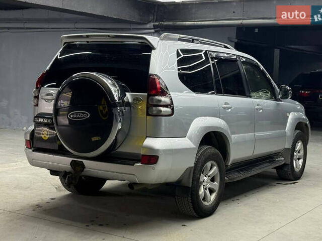 Серый Тойота Ленд Крузер Прадо, объемом двигателя 3.96 л и пробегом 229 тыс. км за 14200 $, фото 5 на Automoto.ua
