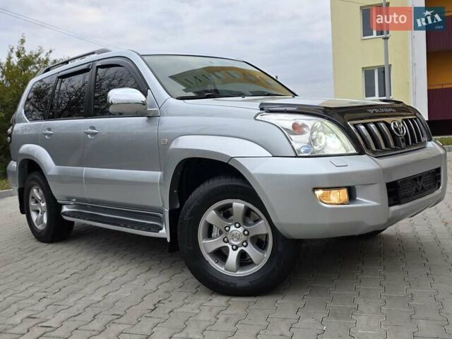 Тойота Ленд Крузер Прадо 2006 в Хмельницком на Automoto.ua Серый Тойота Ленд Крузер Прадо, объемом двигателя 4 л и пробегом 254 тыс. км за 12999 $, фото 1 на Automoto.ua