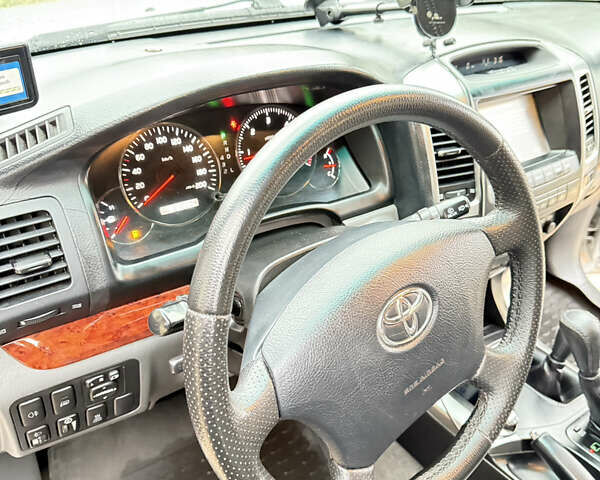 Сірий Тойота Ленд Крузер Прадо, об'ємом двигуна 2.98 л та пробігом 312 тис. км за 19700 $, фото 20 на Automoto.ua