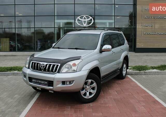 Сірий Тойота Ленд Крузер Прадо, об'ємом двигуна 3.96 л та пробігом 237 тис. км за 14900 $, фото 2 на Automoto.ua