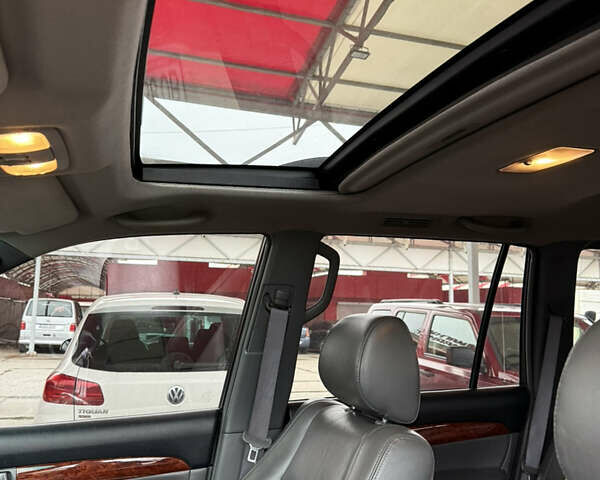 Серый Тойота Ленд Крузер Прадо, объемом двигателя 3.96 л и пробегом 147 тыс. км за 20500 $, фото 20 на Automoto.ua