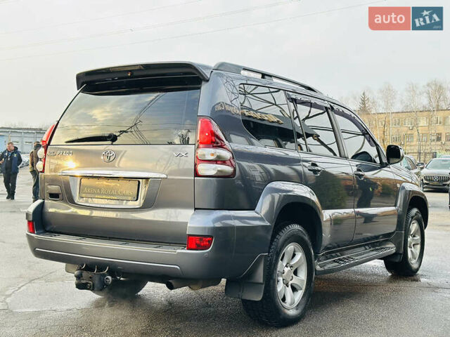Серый Тойота Ленд Крузер Прадо, объемом двигателя 3.96 л и пробегом 292 тыс. км за 15800 $, фото 9 на Automoto.ua