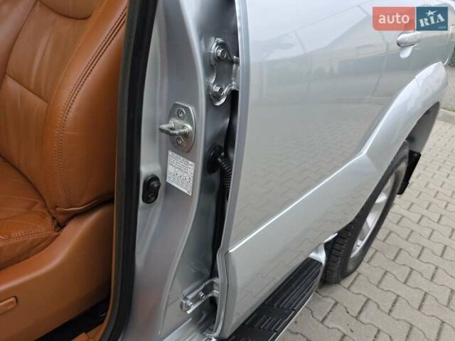 Тойота Ленд Крузер Прадо 2006 в Хмельницком на Automoto.ua Серый Тойота Ленд Крузер Прадо, объемом двигателя 4 л и пробегом 254 тыс. км за 12999 $, фото 73 на Automoto.ua